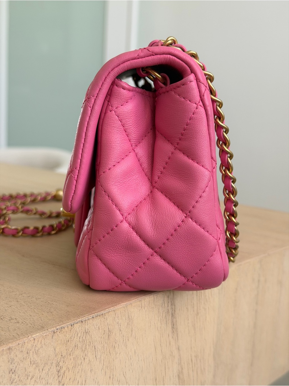 CHANEL Lambskin Pearl Crush Square Flap Mini Pink - Picture 2 of 9